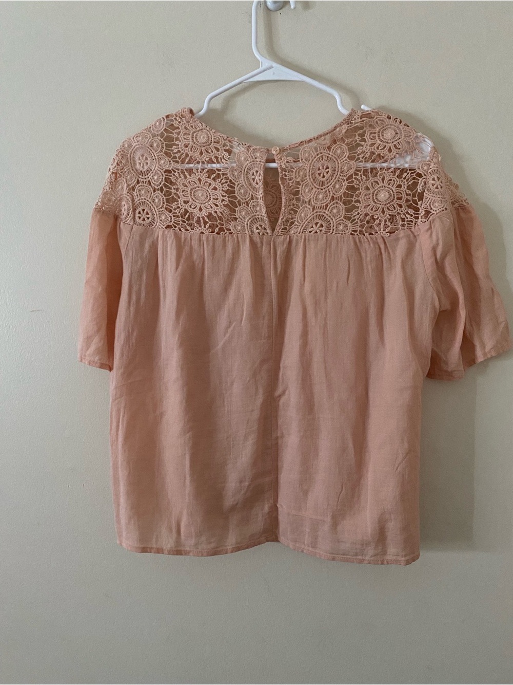 Old Navy Peach Crochet Yoke Short Sleeve Flowy Blouse oversized - Picture 5 of 7